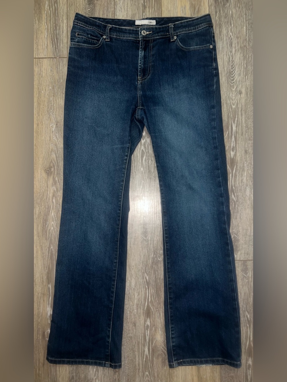 Chico's Platnium will men’s Dark Indigo Bootcut Jeans size 8 (1)